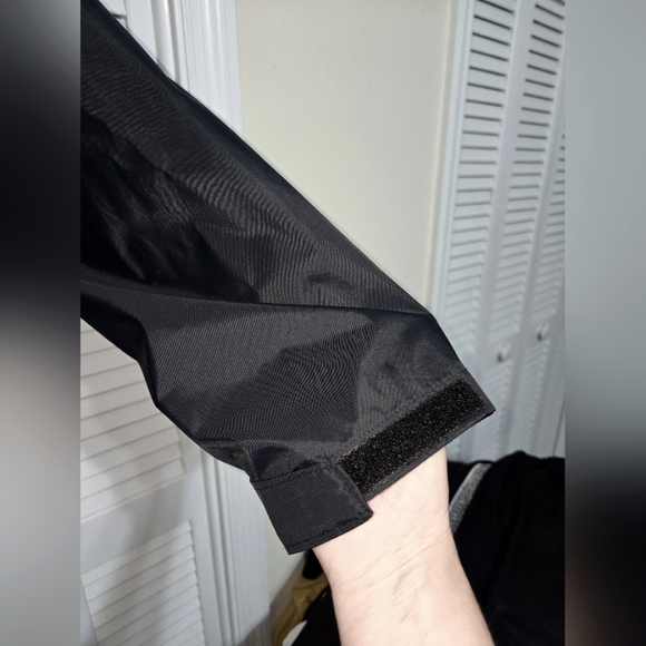 Columbia Men's L Black and Gray Windbreaker Jacket - Picture 2 of 11